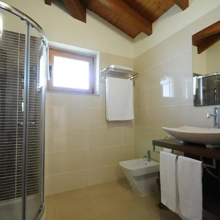 251 بارسيلوس